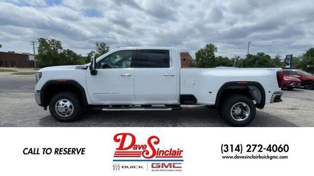 GMC Sierra 3500HD Vehicle Full-screen Gallery Image 05