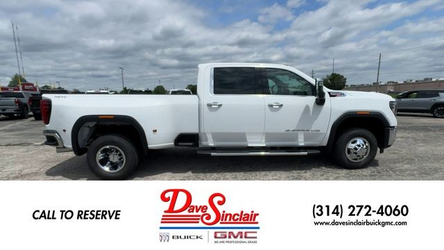 GMC Sierra 3500HD Vehicle Full-screen Gallery Image 09