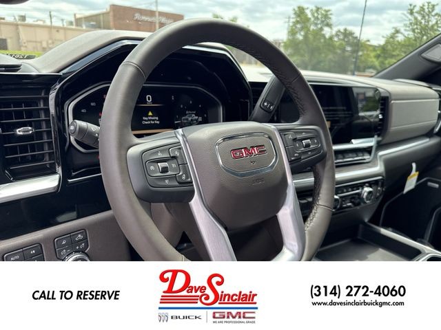 GMC Sierra 3500HD Vehicle Full-screen Gallery Image 22
