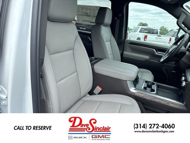 GMC Sierra 3500HD Vehicle Full-screen Gallery Image 33