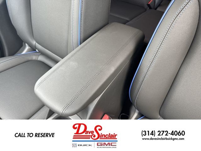 Buick Encore GX Vehicle Full-screen Gallery Image 20