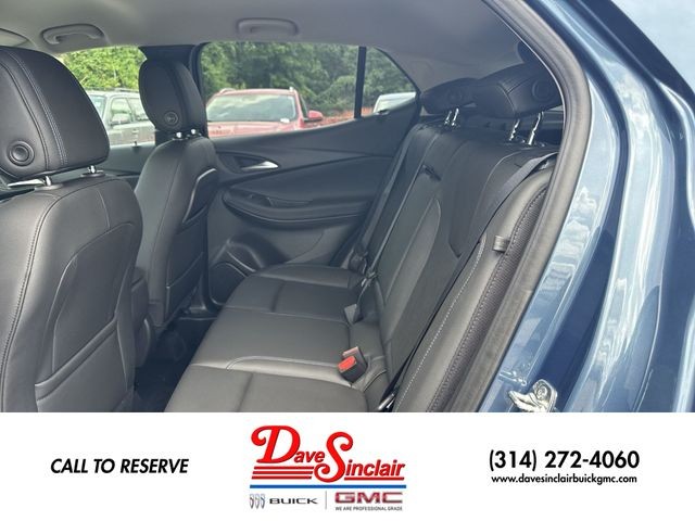 Buick Encore GX Vehicle Full-screen Gallery Image 21