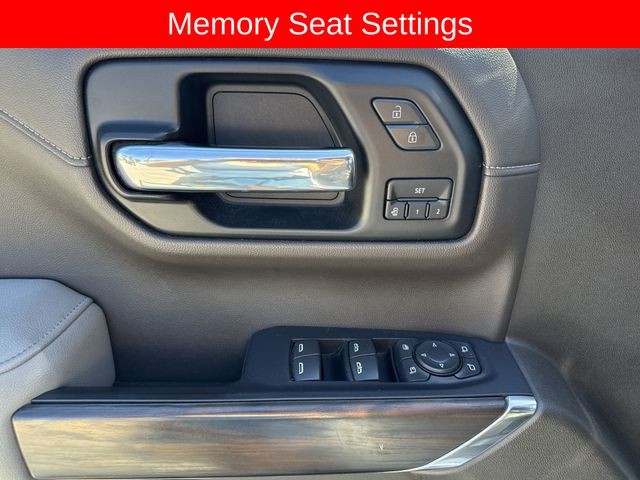 GMC Sierra 1500 Vehicle Full-screen Gallery Image 27