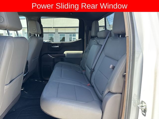 GMC Sierra 1500 Vehicle Full-screen Gallery Image 29