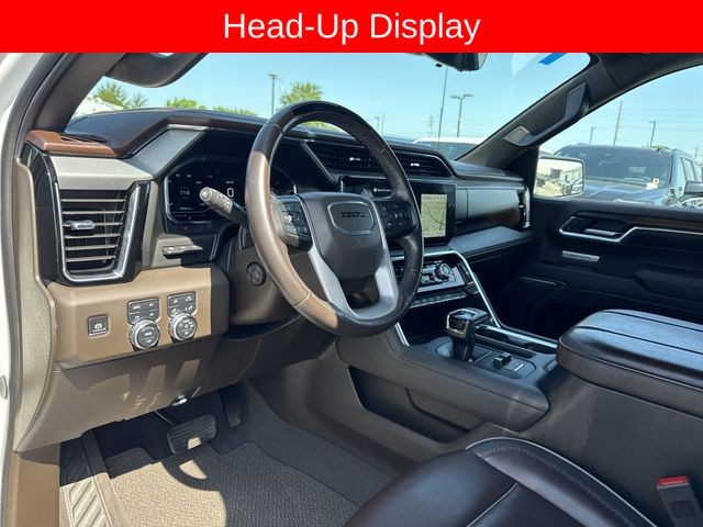 GMC Sierra 1500 Vehicle Full-screen Gallery Image 13