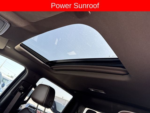 GMC Sierra 1500 Vehicle Full-screen Gallery Image 23