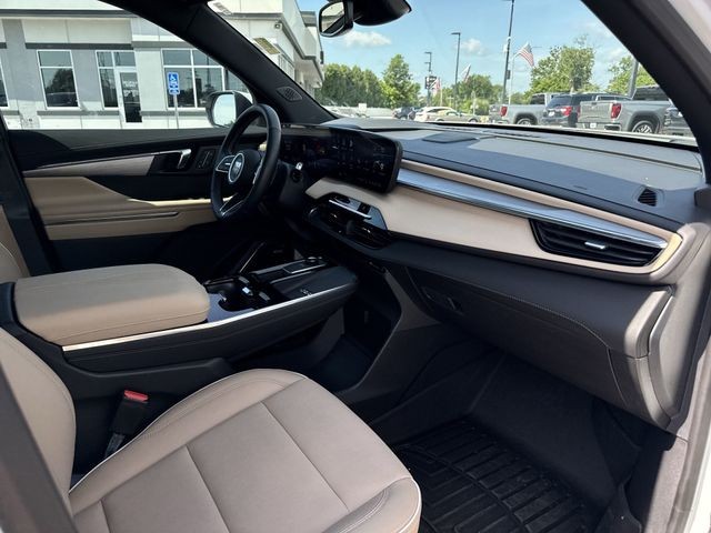 Buick Enclave Vehicle Full-screen Gallery Image 33