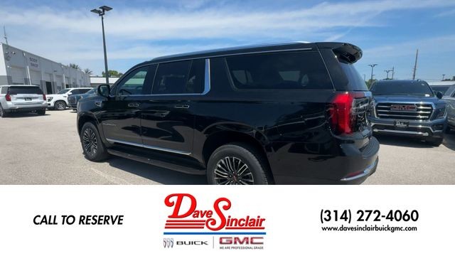 GMC Yukon XL Vehicle Full-screen Gallery Image 06
