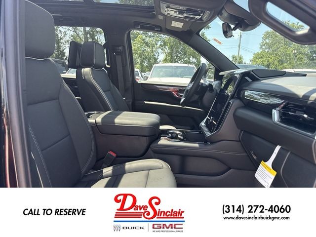 GMC Yukon XL Vehicle Full-screen Gallery Image 26