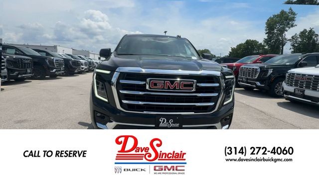 GMC Yukon Vehicle Full-screen Gallery Image 03