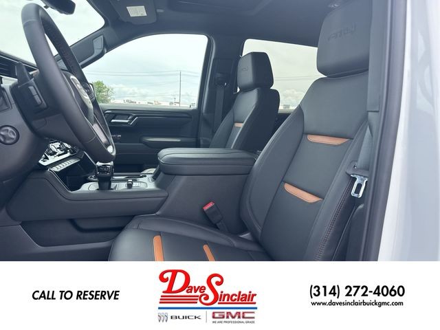 GMC Sierra 1500 Vehicle Full-screen Gallery Image 11