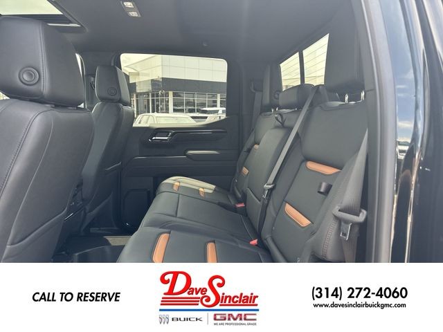 GMC Sierra 1500 Vehicle Full-screen Gallery Image 23