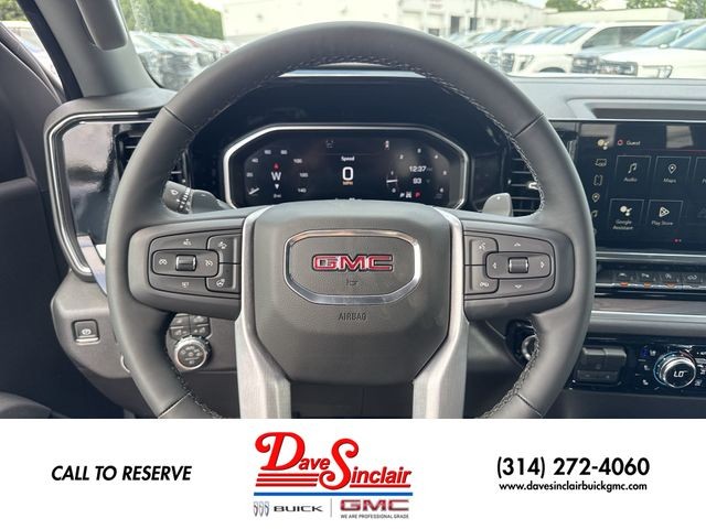 GMC Sierra 1500 Vehicle Full-screen Gallery Image 14