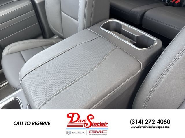 GMC Sierra 1500 Vehicle Full-screen Gallery Image 21