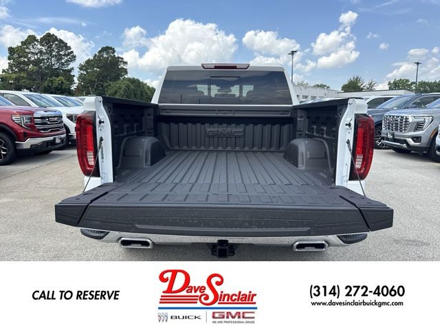 GMC Sierra 1500 Vehicle Full-screen Gallery Image 24