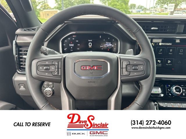 GMC Sierra 1500 Vehicle Full-screen Gallery Image 14