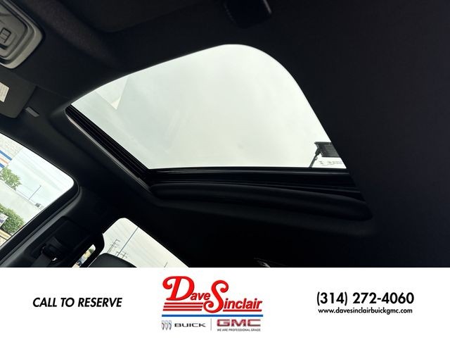 GMC Sierra 1500 Vehicle Full-screen Gallery Image 22