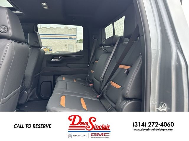 GMC Sierra 1500 Vehicle Full-screen Gallery Image 23