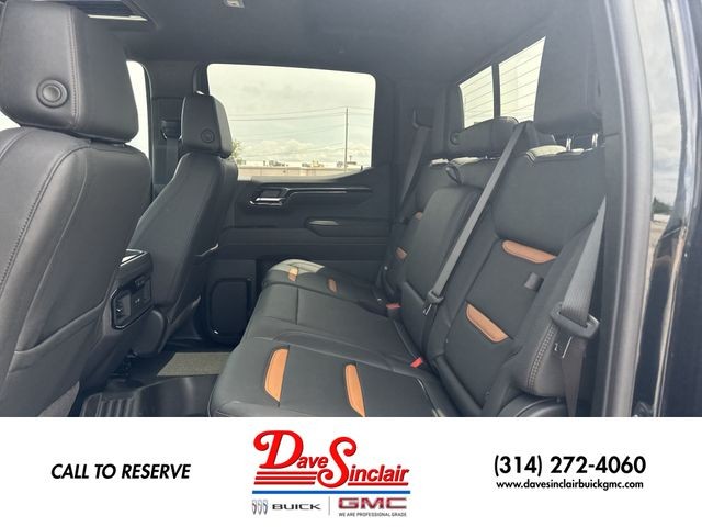 GMC Sierra 1500 Vehicle Full-screen Gallery Image 23