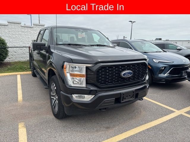 Ford F-150 Vehicle Full-screen Gallery Image 05