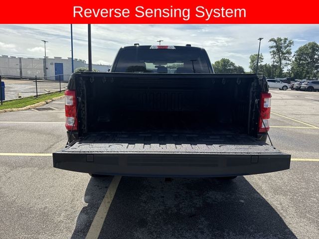 Ford F-150 Vehicle Full-screen Gallery Image 29