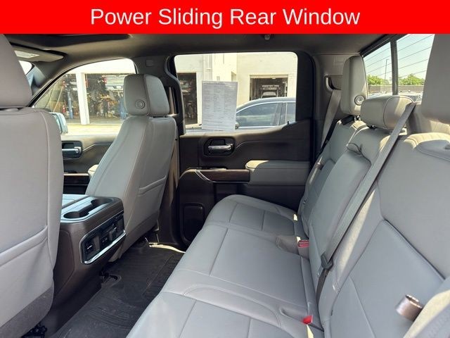 GMC Sierra 1500 Limited Vehicle Full-screen Gallery Image 17
