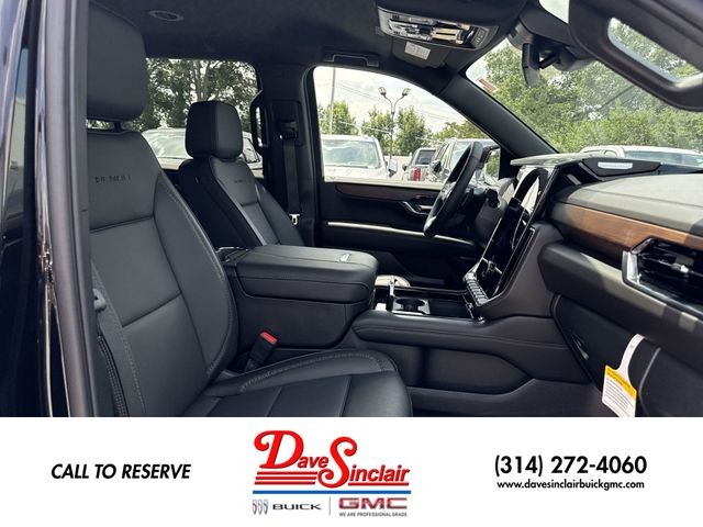 GMC Yukon XL Vehicle Full-screen Gallery Image 25