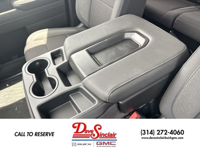 GMC Sierra 2500HD Vehicle Full-screen Gallery Image 21