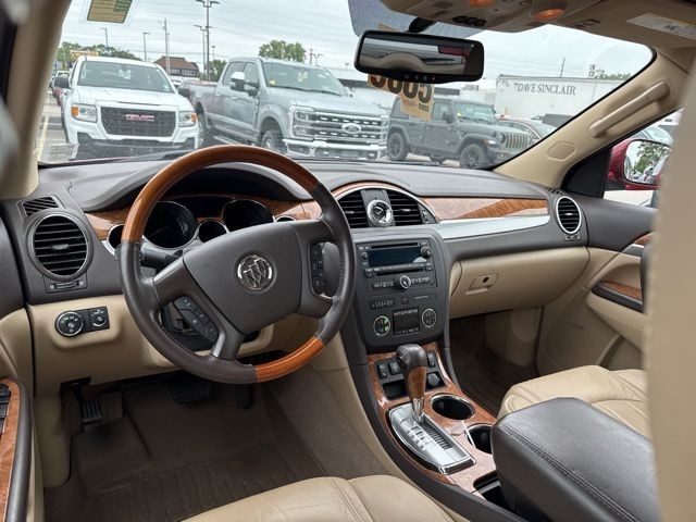 Buick Enclave Vehicle Full-screen Gallery Image 15
