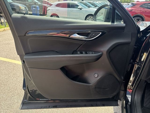 Buick Envision Vehicle Full-screen Gallery Image 25