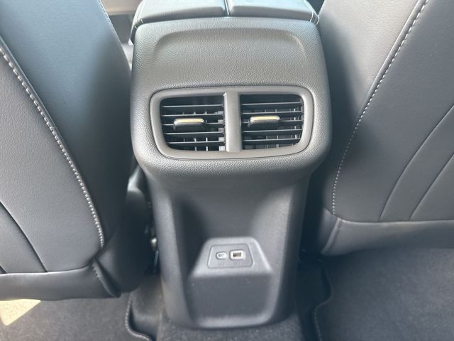 Buick Envision Vehicle Full-screen Gallery Image 20