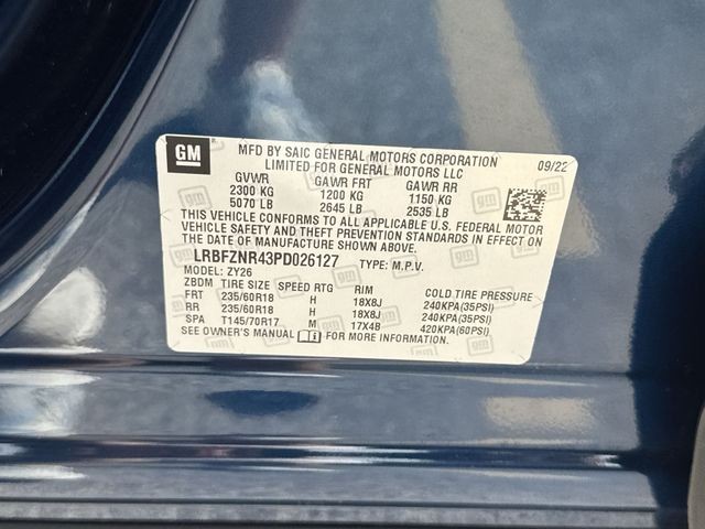 Buick Envision Vehicle Full-screen Gallery Image 32