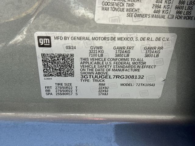 GMC Sierra 1500 Vehicle Full-screen Gallery Image 39