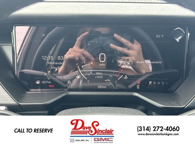 GMC Acadia Vehicle Full-screen Gallery Image 15