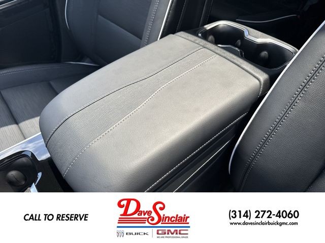 Buick Enclave Vehicle Full-screen Gallery Image 21
