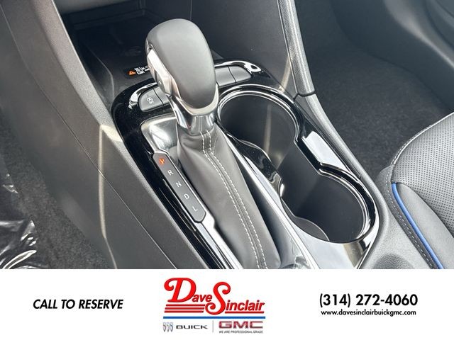 Buick Encore GX Vehicle Full-screen Gallery Image 19