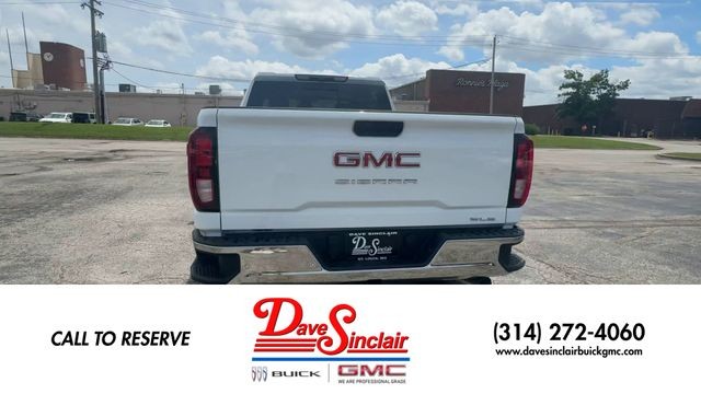 GMC Sierra 2500HD Vehicle Full-screen Gallery Image 07