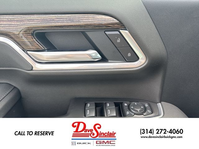 GMC Sierra 2500HD Vehicle Full-screen Gallery Image 13