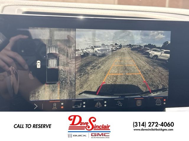 GMC Sierra 2500HD Vehicle Full-screen Gallery Image 17
