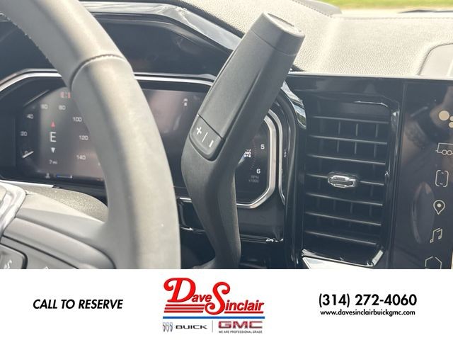 GMC Sierra 2500HD Vehicle Full-screen Gallery Image 20