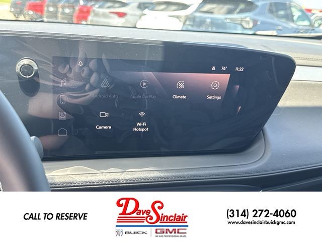 Buick Encore GX Vehicle Full-screen Gallery Image 16