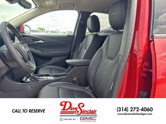 Buick Encore GX Vehicle Full-screen Gallery Image 11