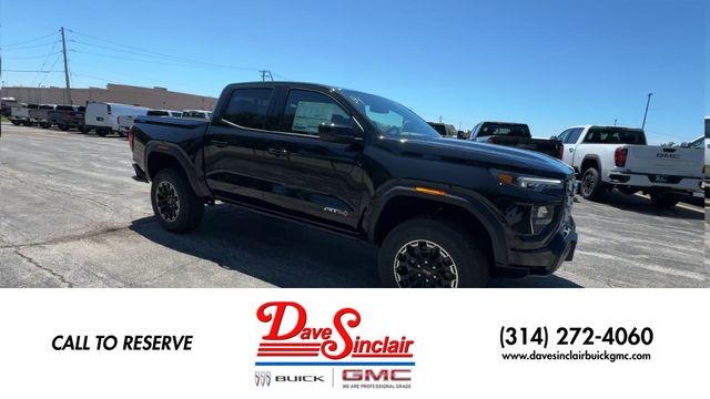 GMC Canyon Vehicle Full-screen Gallery Image 02