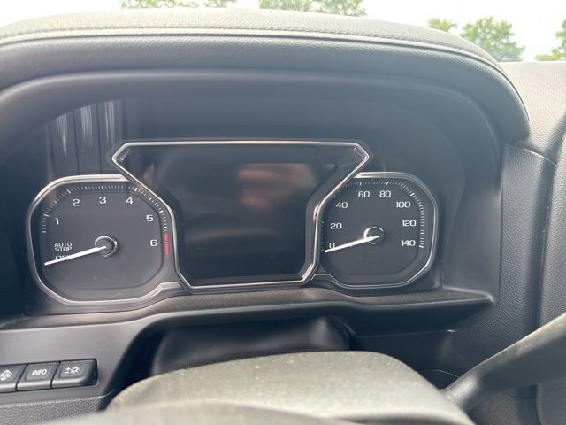 GMC Sierra 1500 Vehicle Full-screen Gallery Image 17