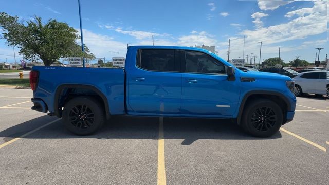GMC Sierra 1500 Vehicle Full-screen Gallery Image 11