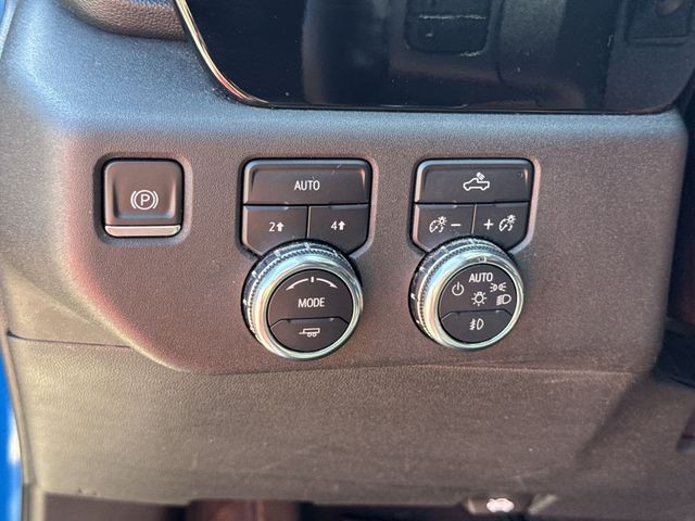 GMC Sierra 1500 Vehicle Full-screen Gallery Image 39