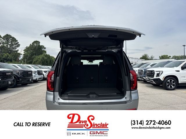 GMC Yukon Vehicle Full-screen Gallery Image 25