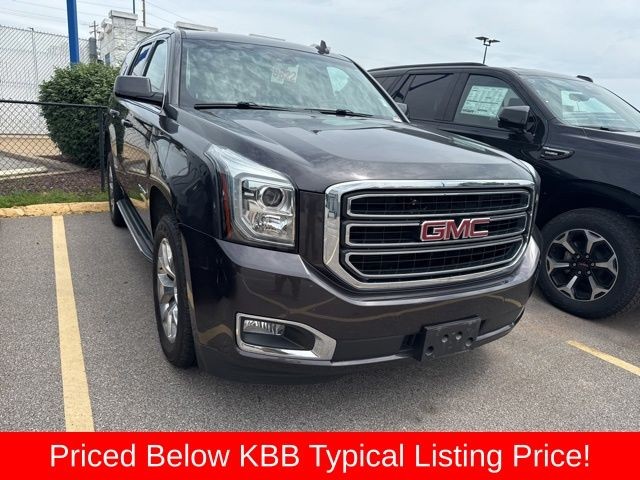 GMC Yukon Vehicle Full-screen Gallery Image 02