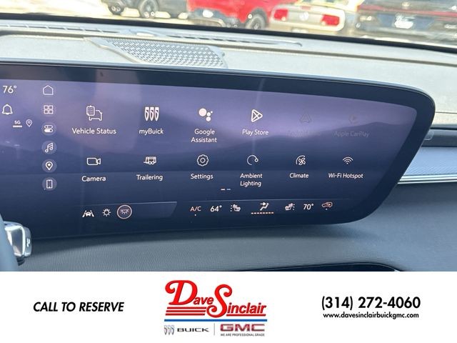 Buick Enclave Vehicle Full-screen Gallery Image 16