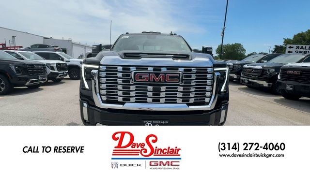 GMC Sierra 3500HD Vehicle Full-screen Gallery Image 03